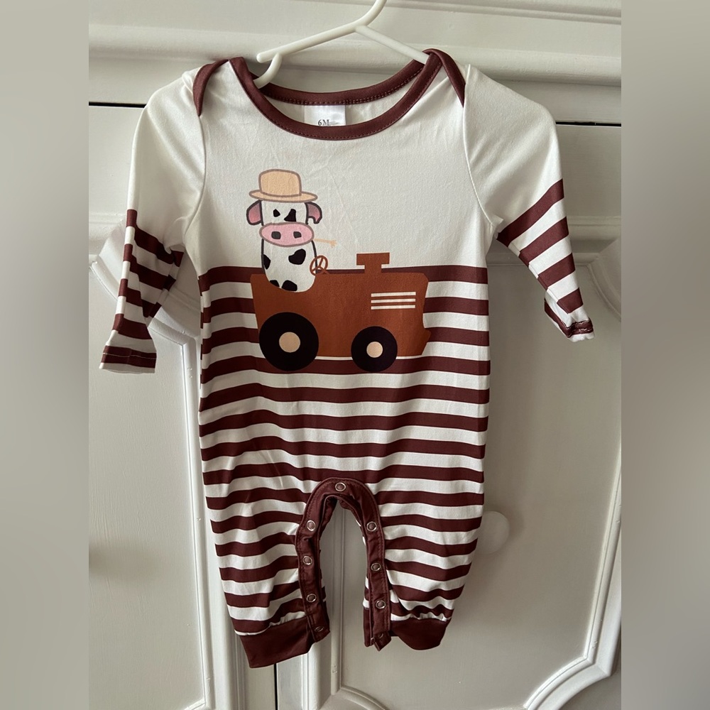 6M Barn Country Cow Coverall NWT